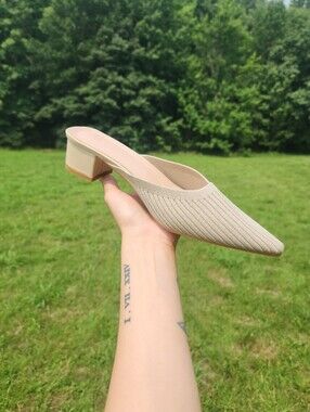 "Magda May" Beige Knit Pointed Toe Block Heel Mules